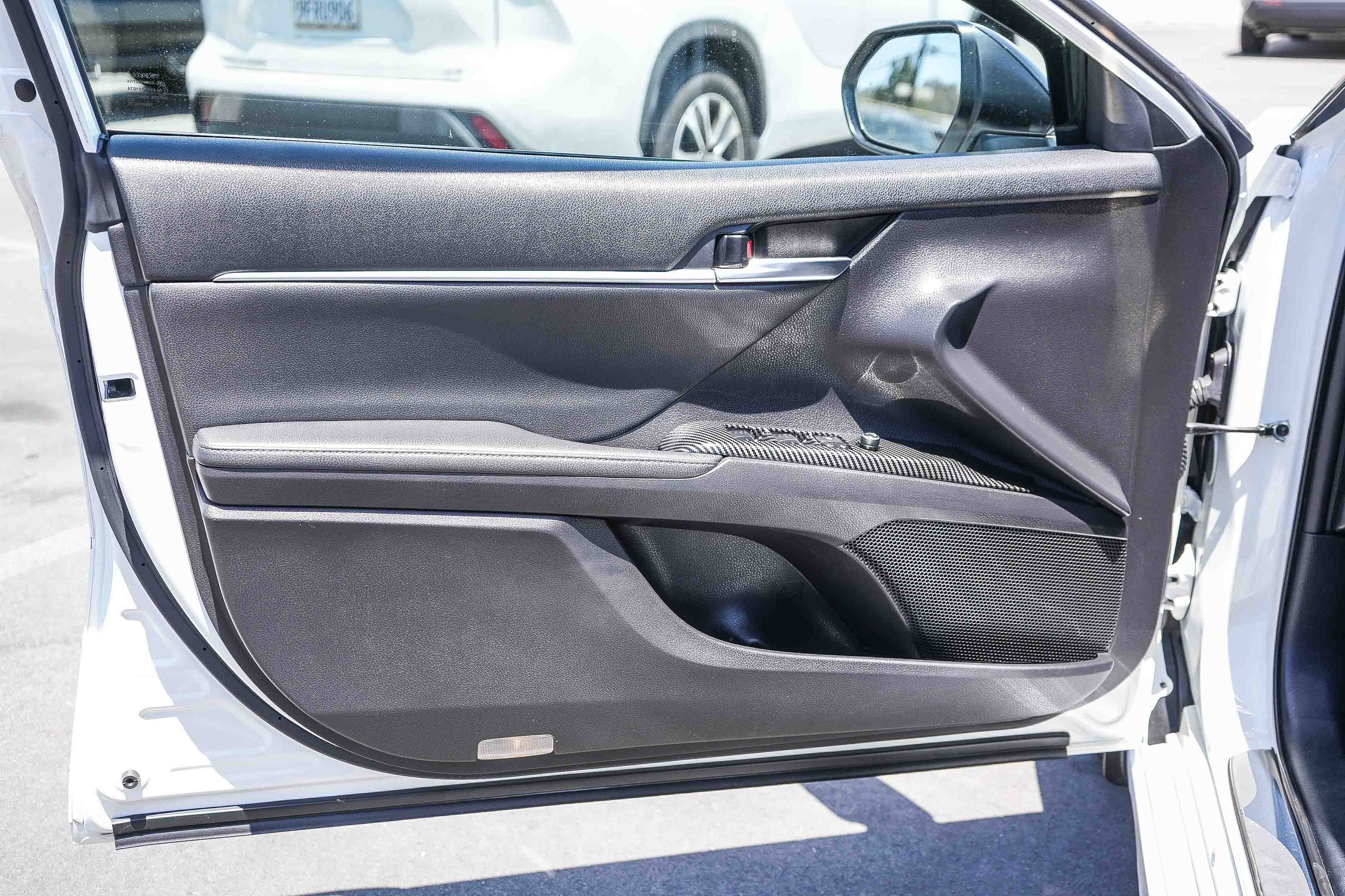 Used 2022 Toyota Camry XSE w/ Navigation Upgrade Package FWD image 20