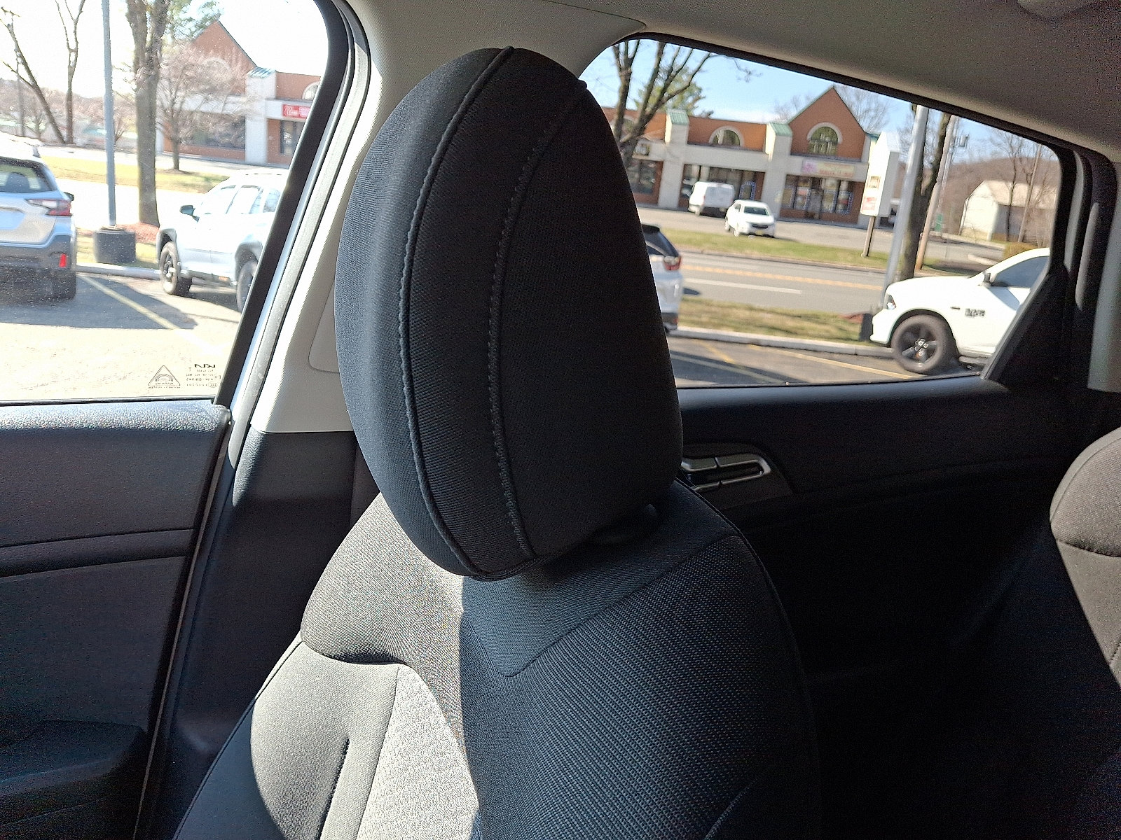 Used 2023 Kia Sportage LX image 17