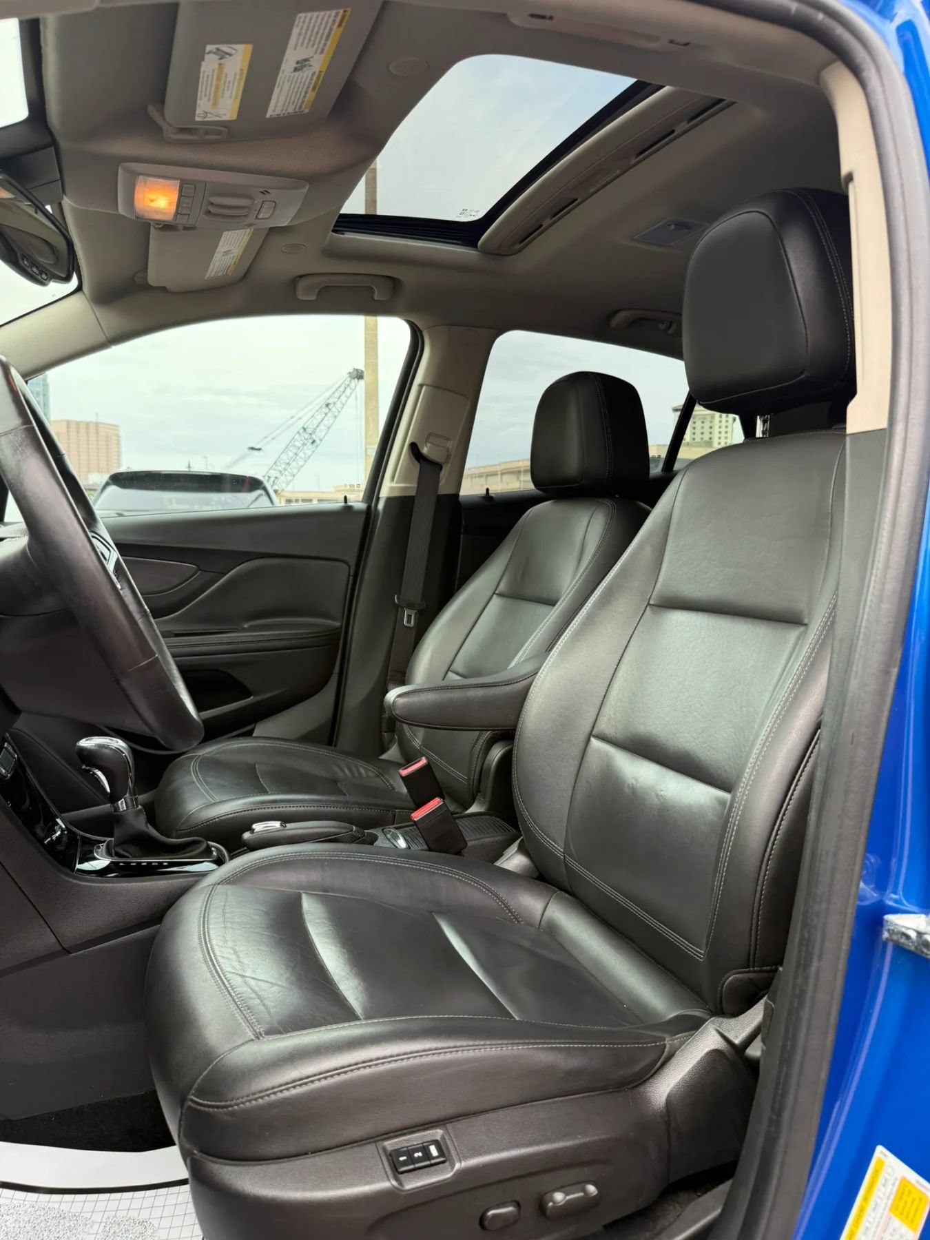 Used 2018 Buick Encore Essence AWD/4WD image 14
