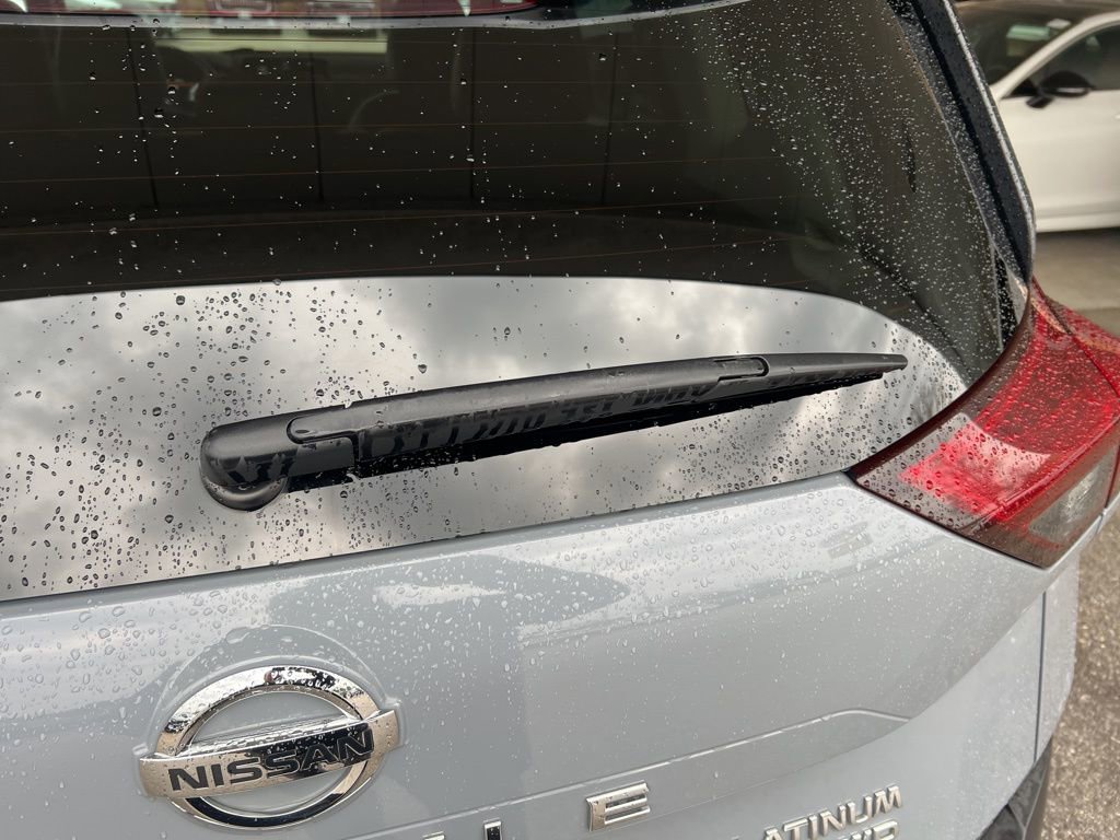 Certified 2021 Nissan Rogue Platinum AWD/4WD image 36