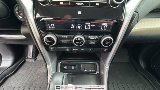 Used 2022 Subaru Ascent Premium w/ Convenience Package image 14