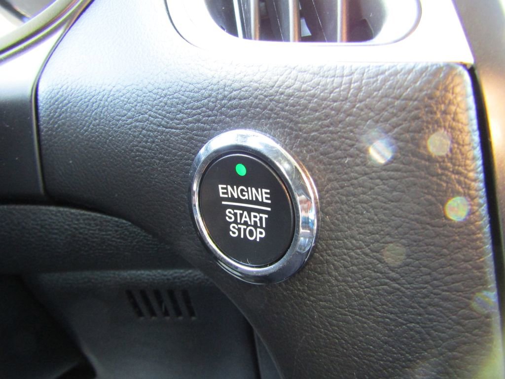 Used 2024 Ford Edge SE AWD/4WD image 31