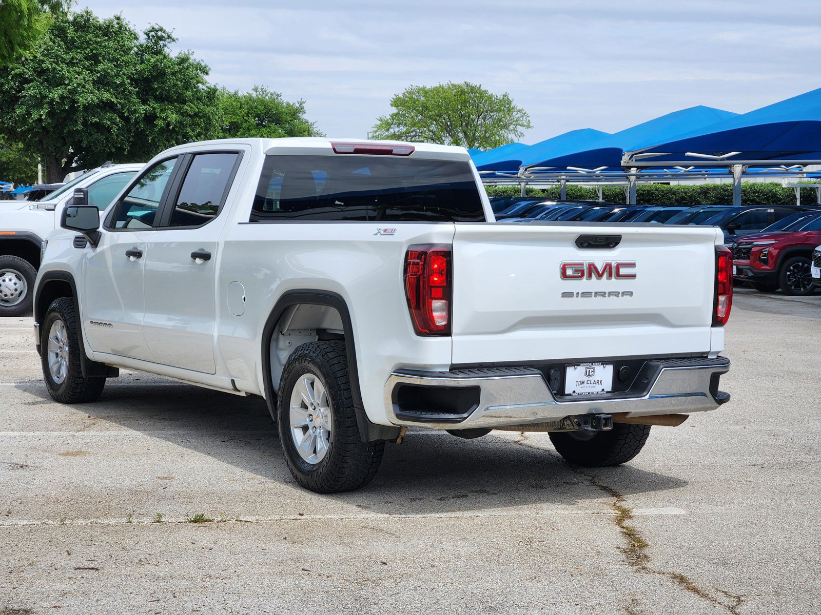 Used 2024 GMC Sierra 1500 Pro w/ Pro Value Package AWD/4WD image 4