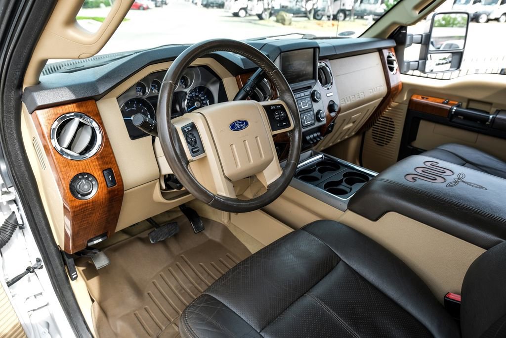 Used 2016 Ford F450 King Ranch w/ King Ranch w/Chrome Package image 2