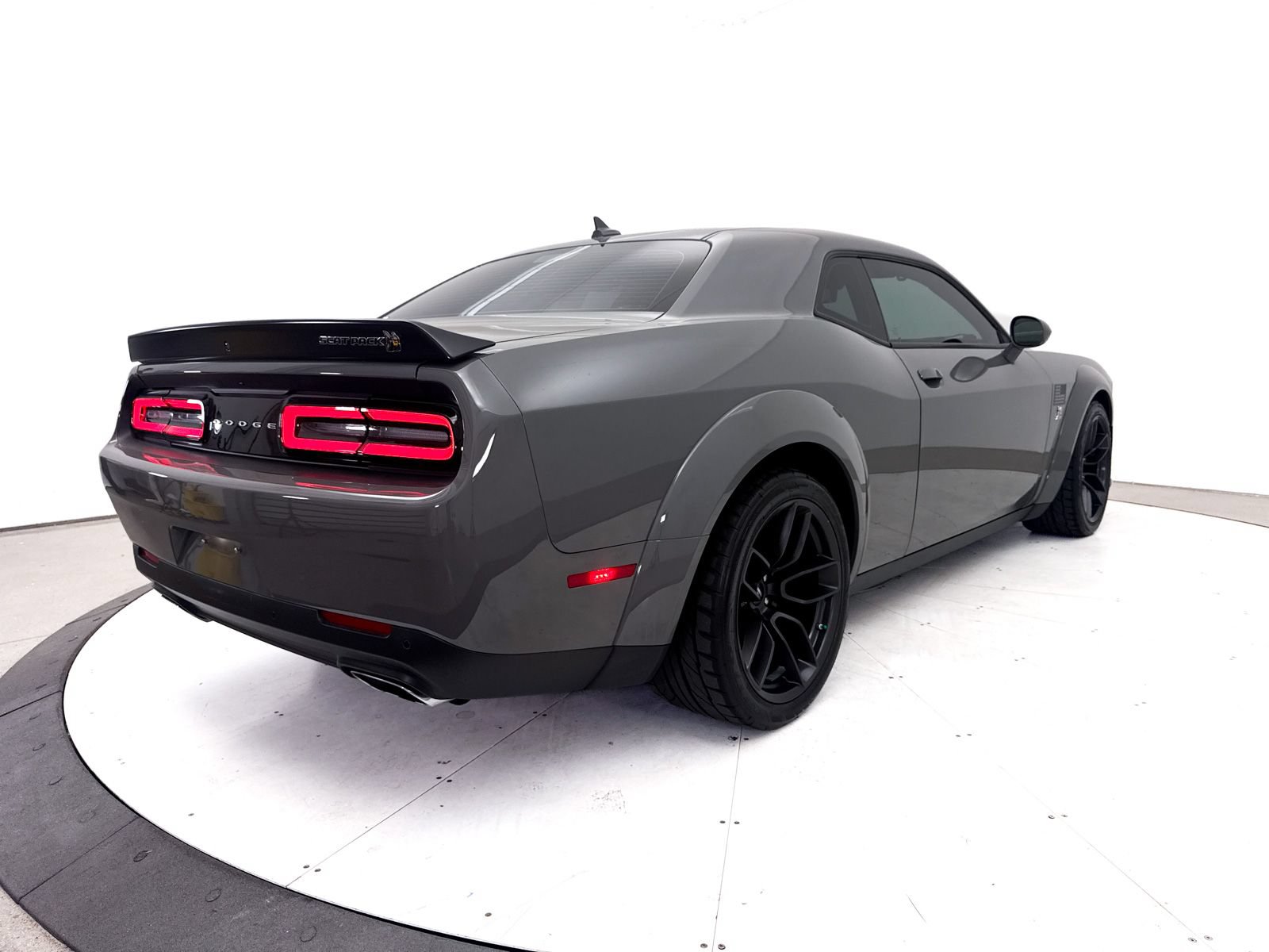 Used 2023 Dodge Challenger R/T Scat Pack RWD image 21