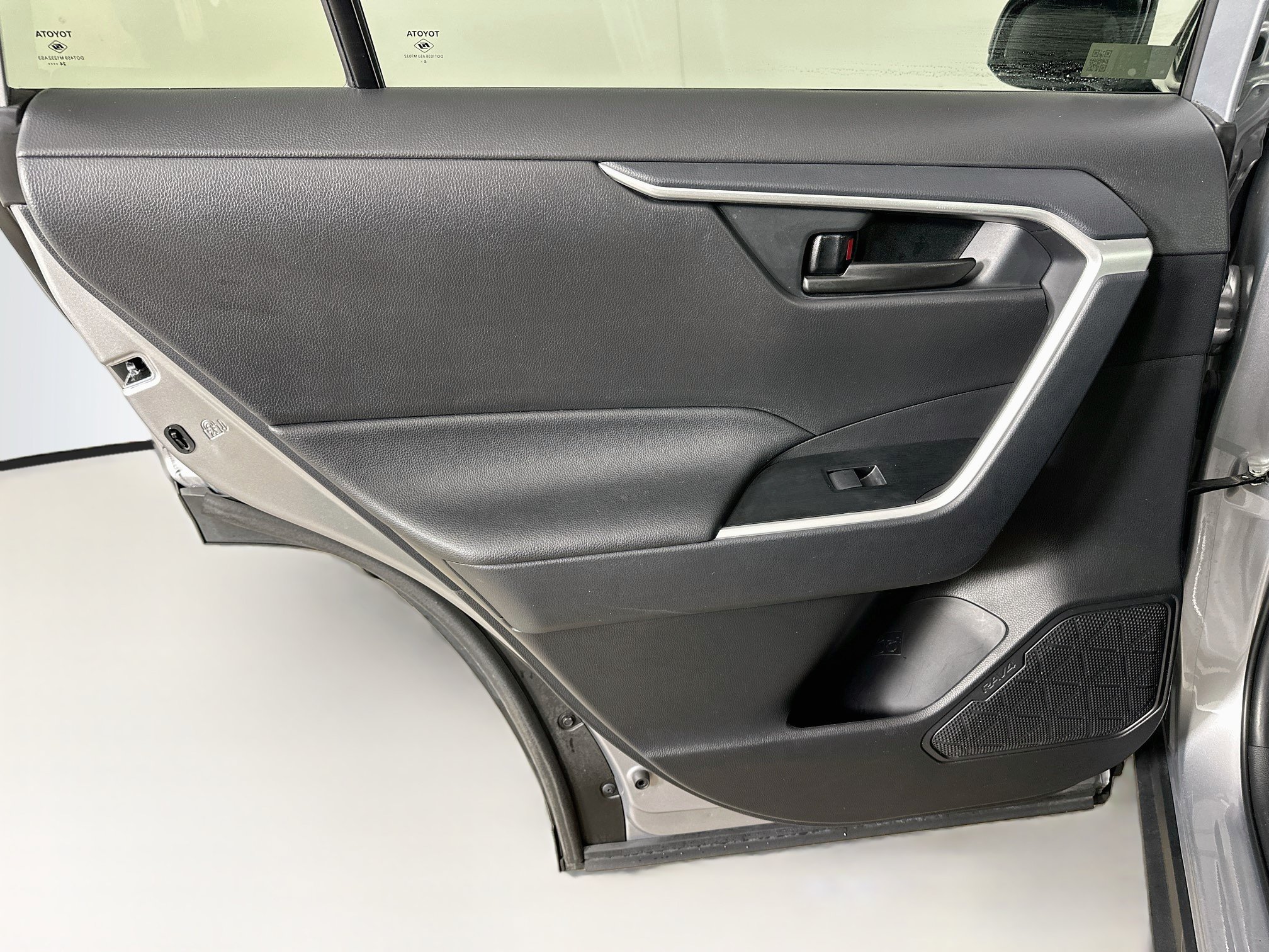 Used 2025 Toyota RAV4 LE FWD image 25