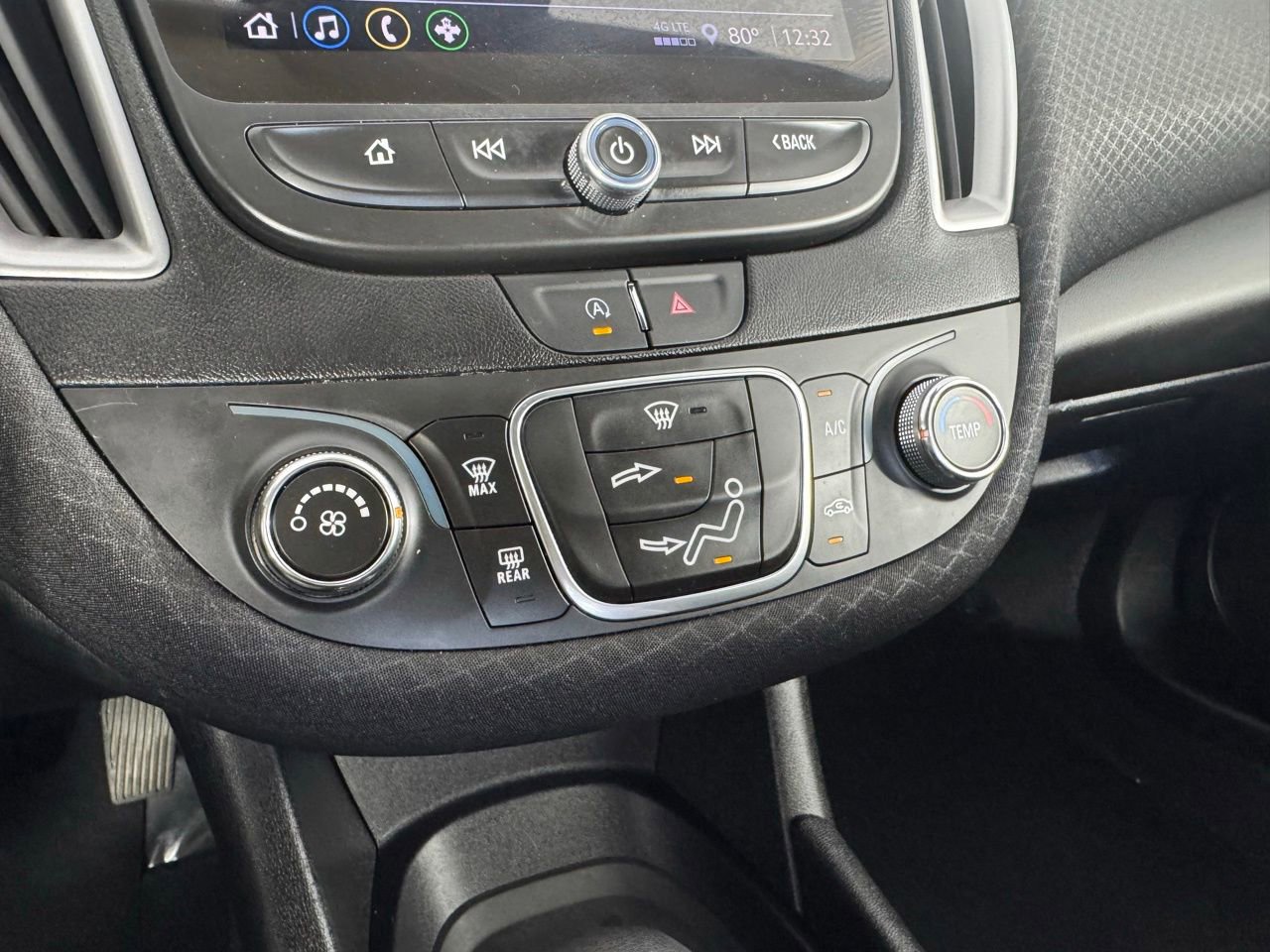 Used 2024 Chevrolet Malibu LS w/ Driver Confidence Package image 17