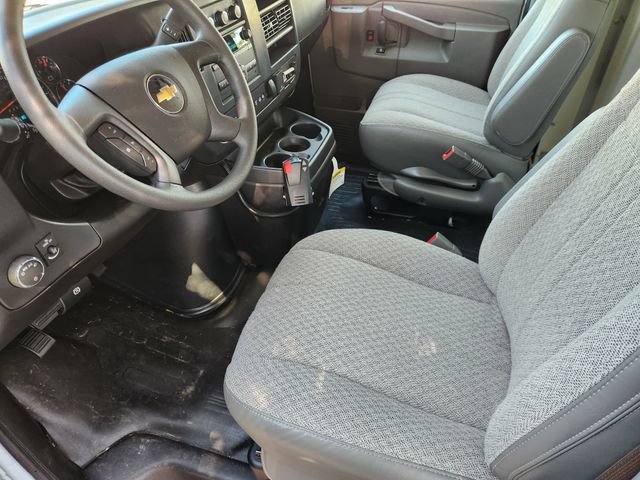 New 2025 Chevrolet Express 3500 w/ Power Convenience Package RWD image 4