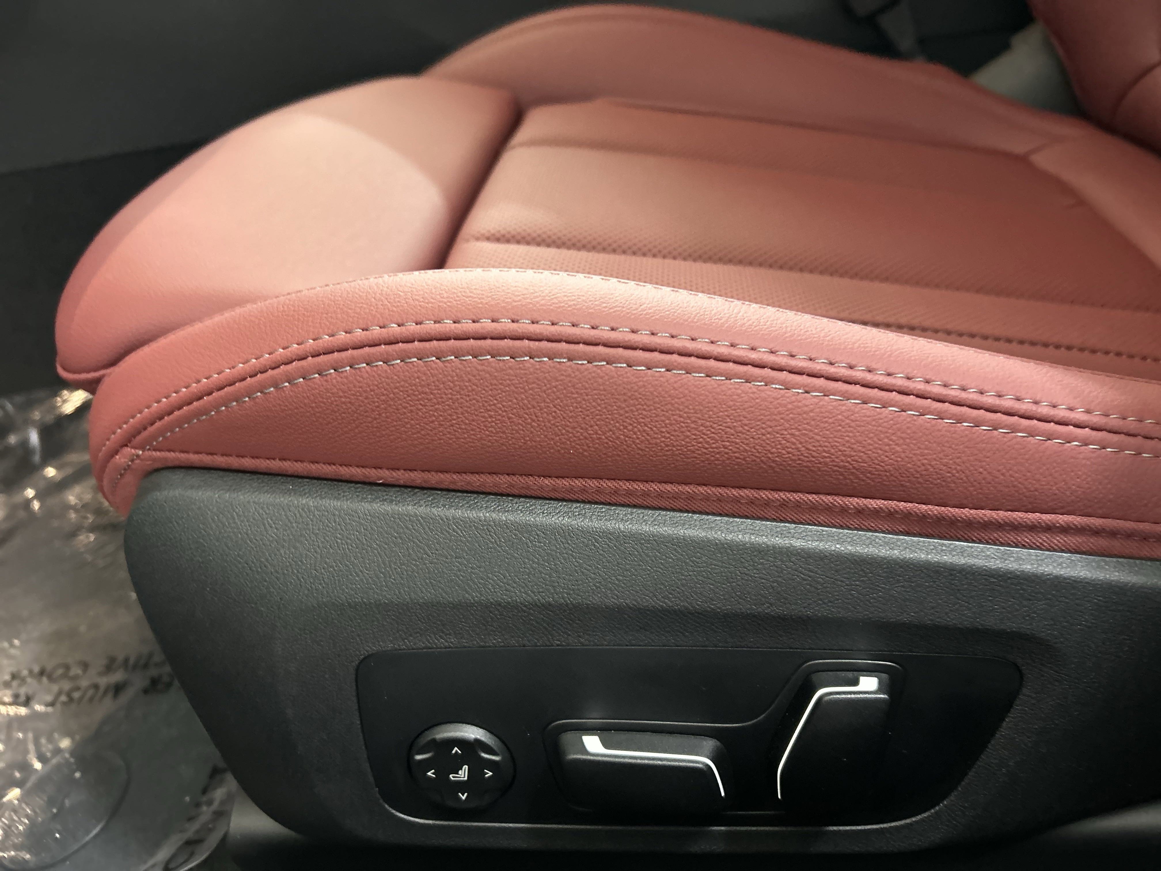 Used 2025 BMW 430i 430i w/ M Sport Package image 3