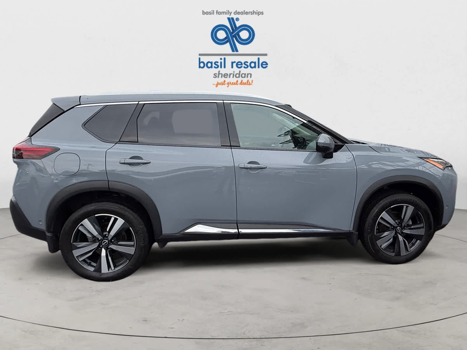 Used 2023 Nissan Rogue SL w/ SL Premium Package AWD/4WD image 8