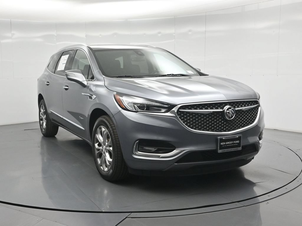 Used 2020 Buick Enclave Avenir w/ Avenir Technology Package FWD image 45