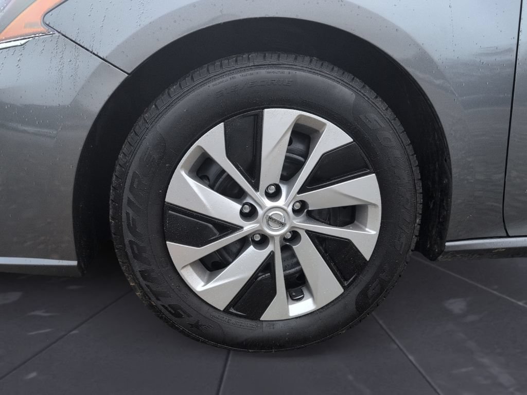 Used 2023 Nissan Altima 2.5 S FWD image 21