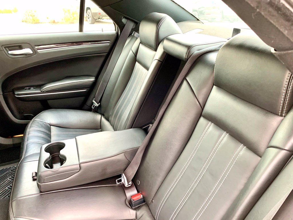 Used 2021 Chrysler 300 S RWD image 17