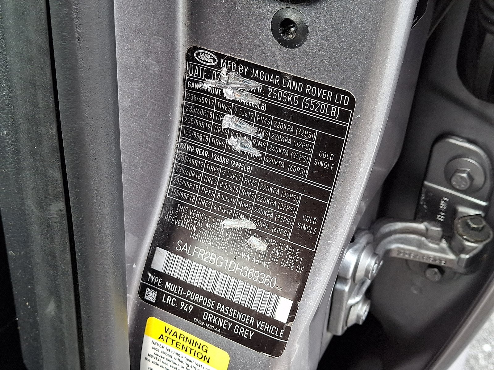 Used 2013 Land Rover LR2 AWD/4WD image 25