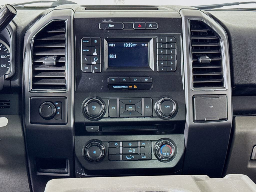 Used 2018 Ford F150 XLT AWD/4WD image 12