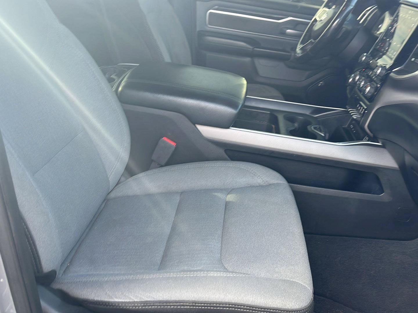 Used 2019 RAM 1500 Big Horn AWD/4WD image 29