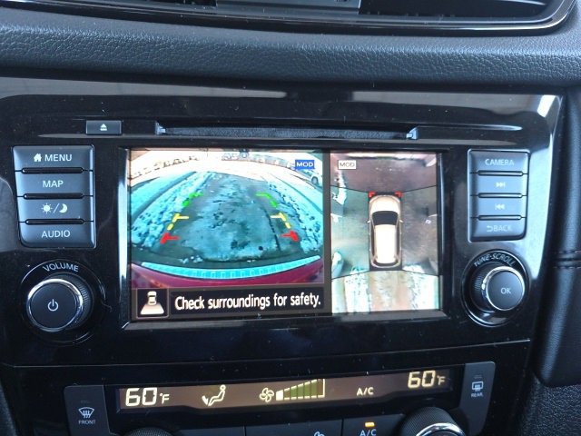 Used 2020 Nissan Rogue SL w/ Premium Package image 33