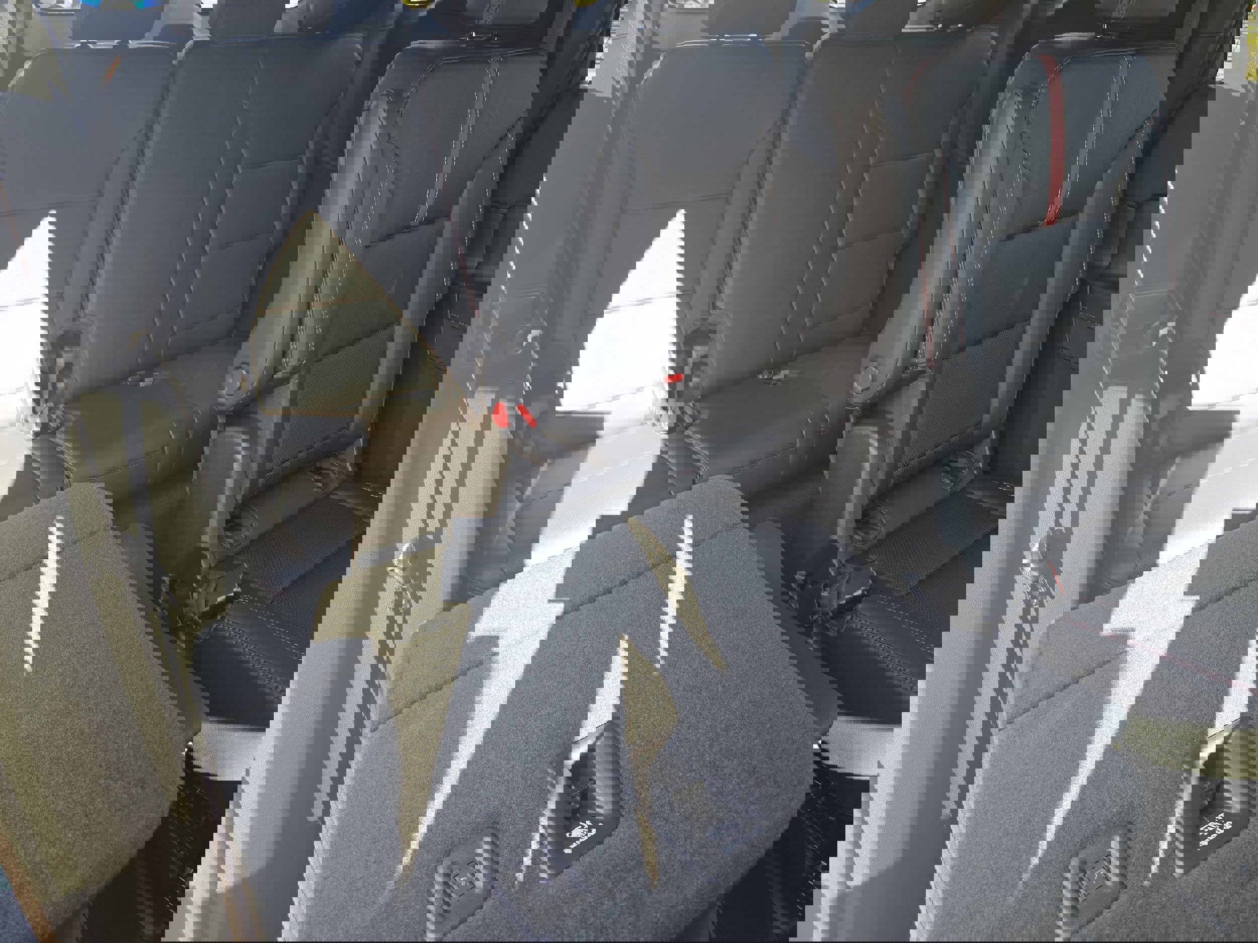 New 2026 Chevrolet Traverse RS w/ LPO, Floor Liner Package image 13