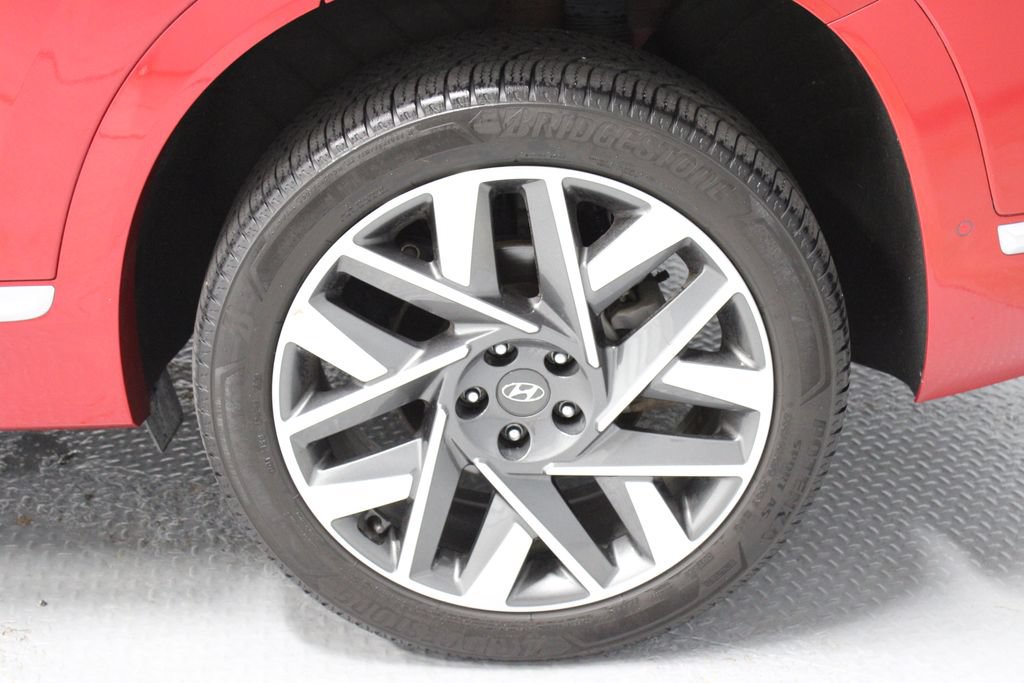 Used 2022 Hyundai Santa Fe Calligraphy AWD/4WD image 16