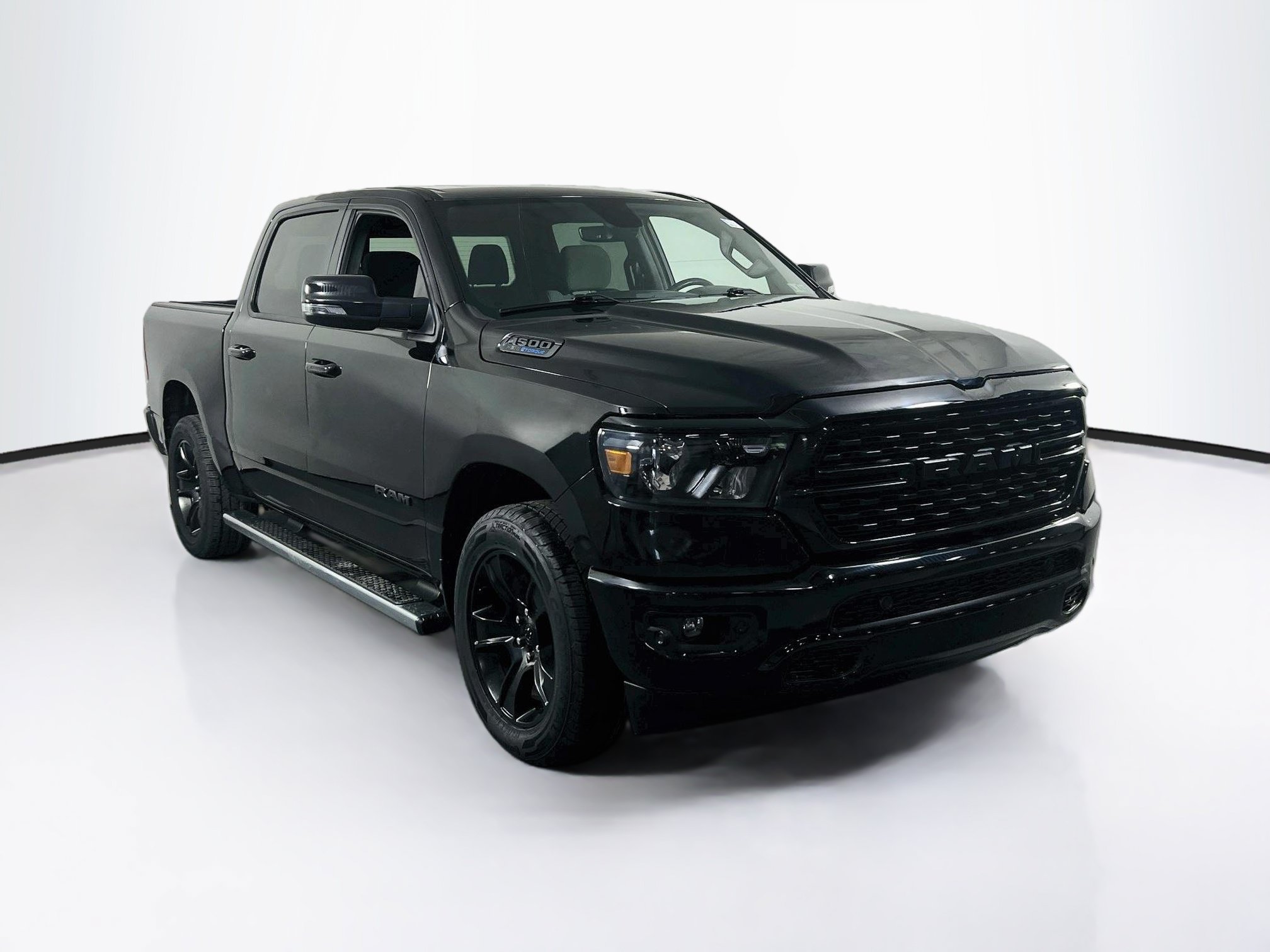 Used 2023 RAM 1500 Big Horn AWD/4WD image 3