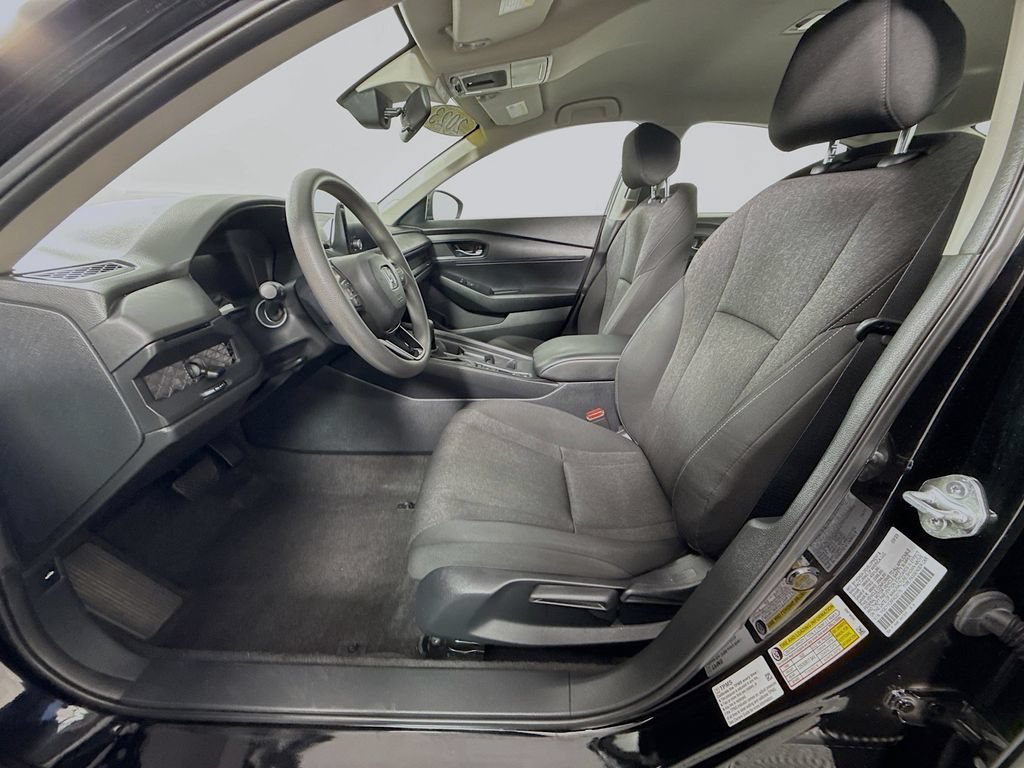 Certified 2023 Honda Accord LX image 18
