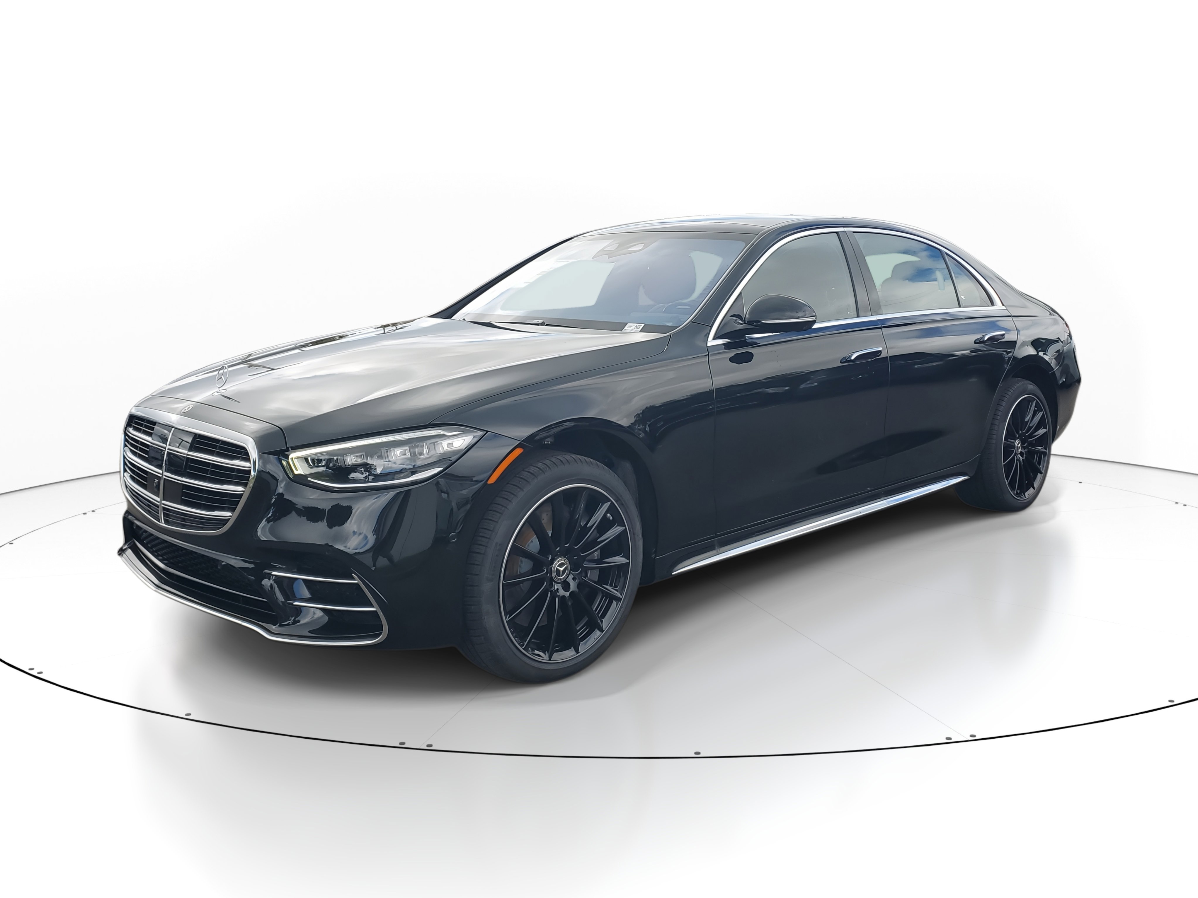 New 2026 Mercedes-Benz S 580 4MATIC Sedan image 2