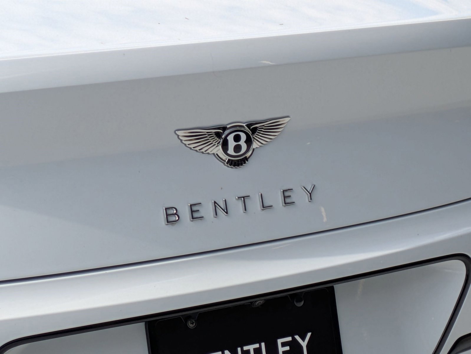 Certified 2024 Bentley Continental GT V8 image 13
