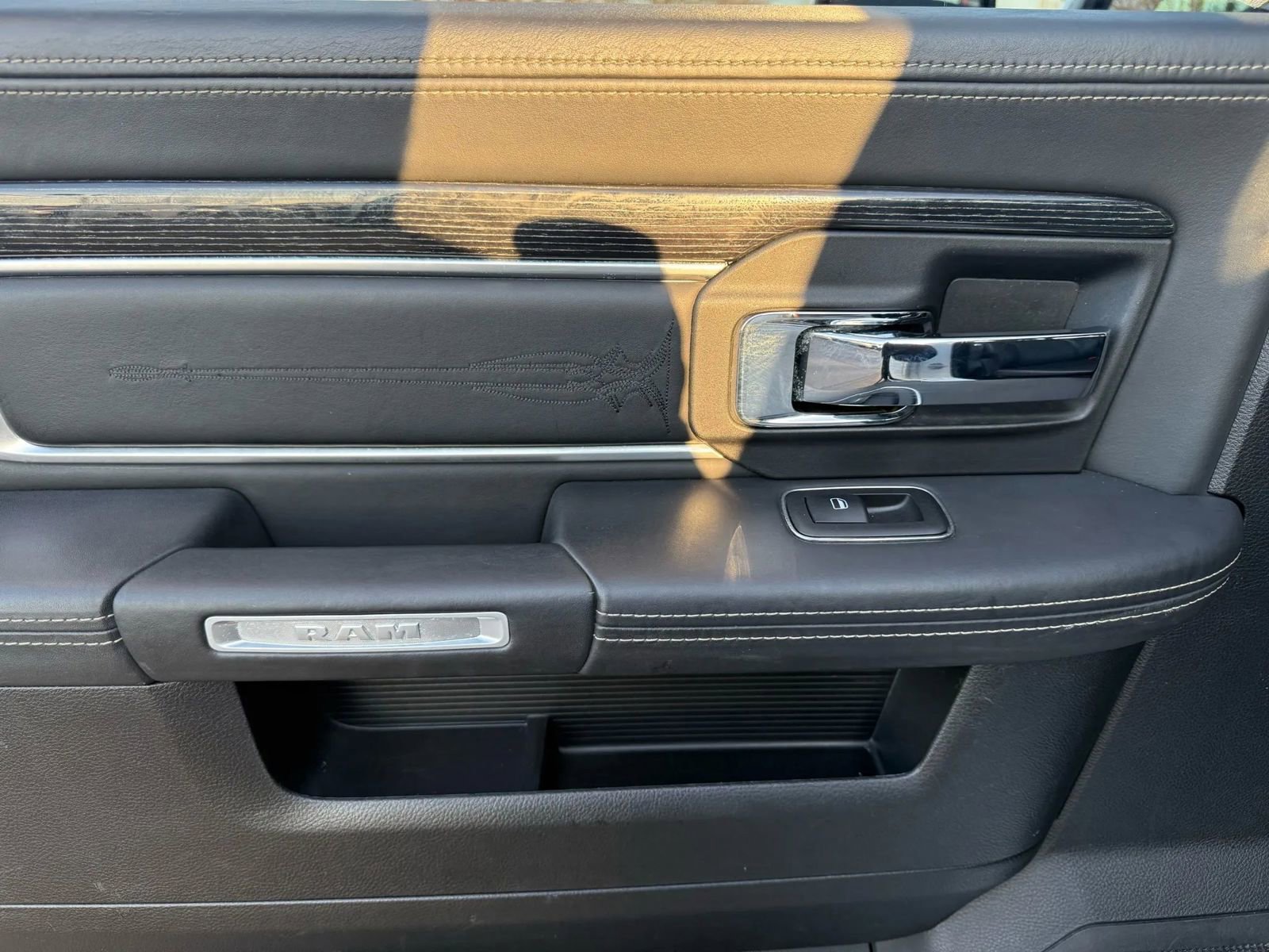 Used 2014 RAM 1500 Limited image 33