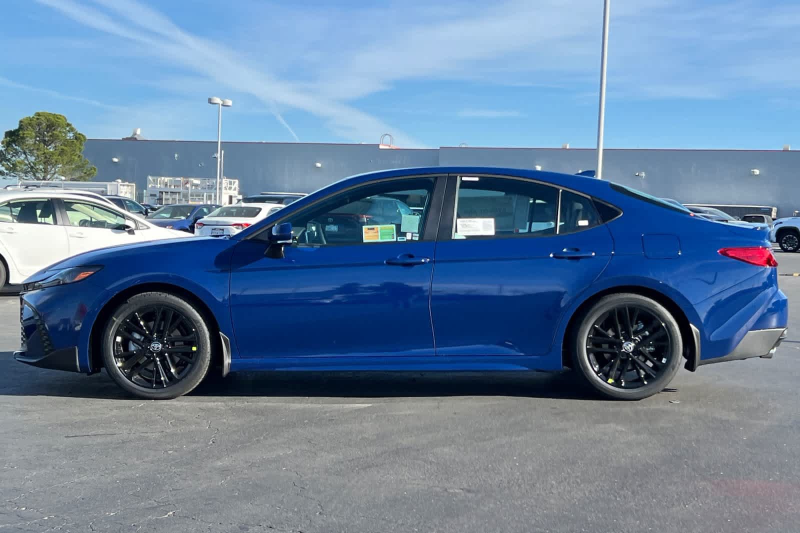 New 2026 Toyota Camry SE FWD image 5