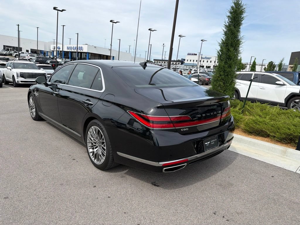 Used 2021 Genesis G90 5.0 Ultimate RWD image 5