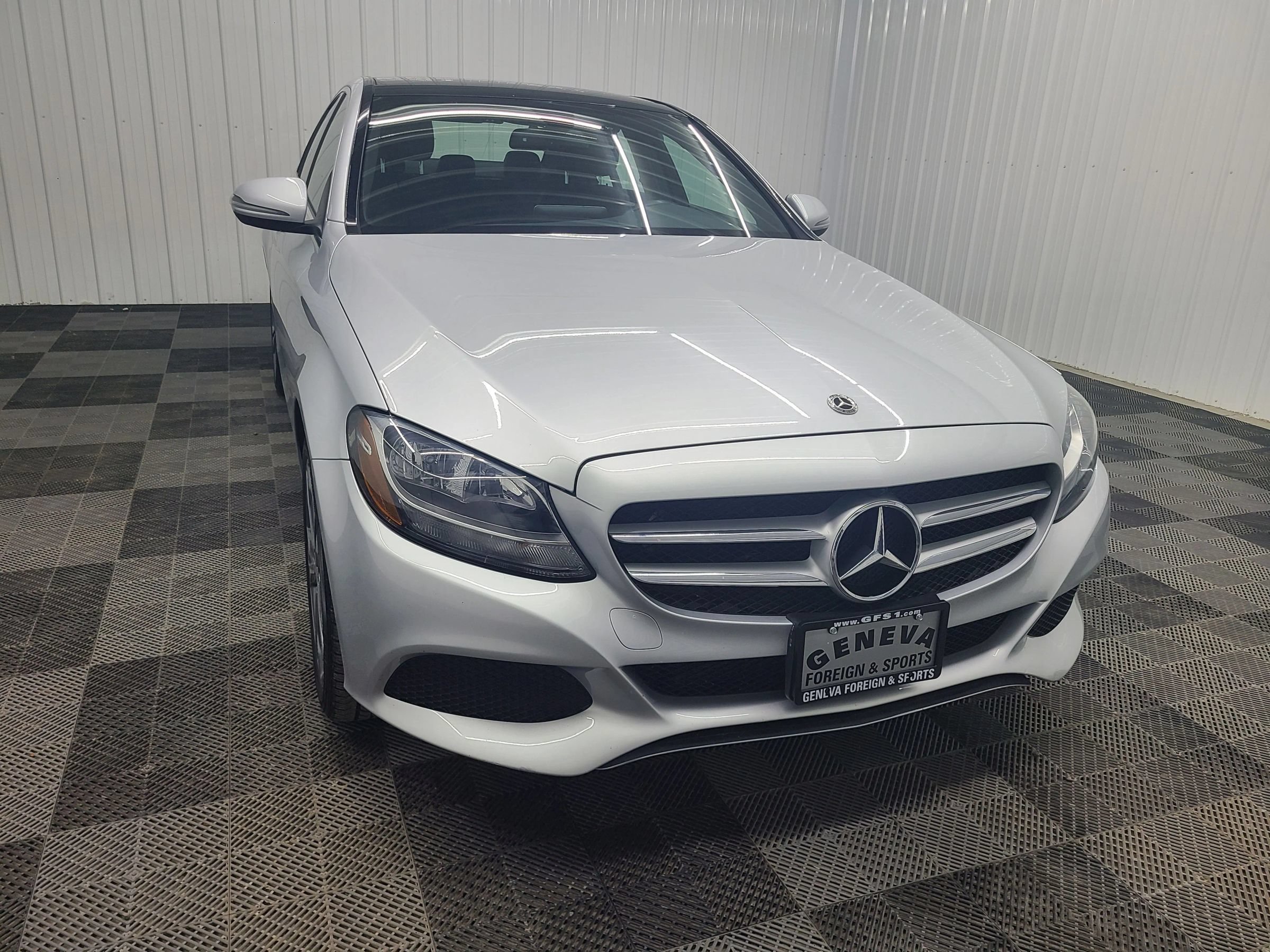 Used 2018 Mercedes-Benz C 300 4MATIC Sedan image 5