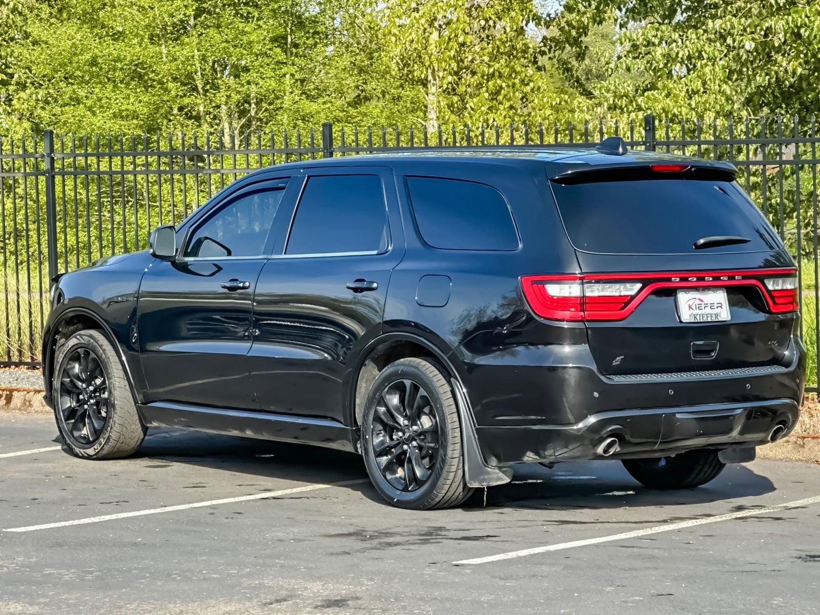 Used 2020 Dodge Durango R/T w/ Technology Group AWD/4WD image 6