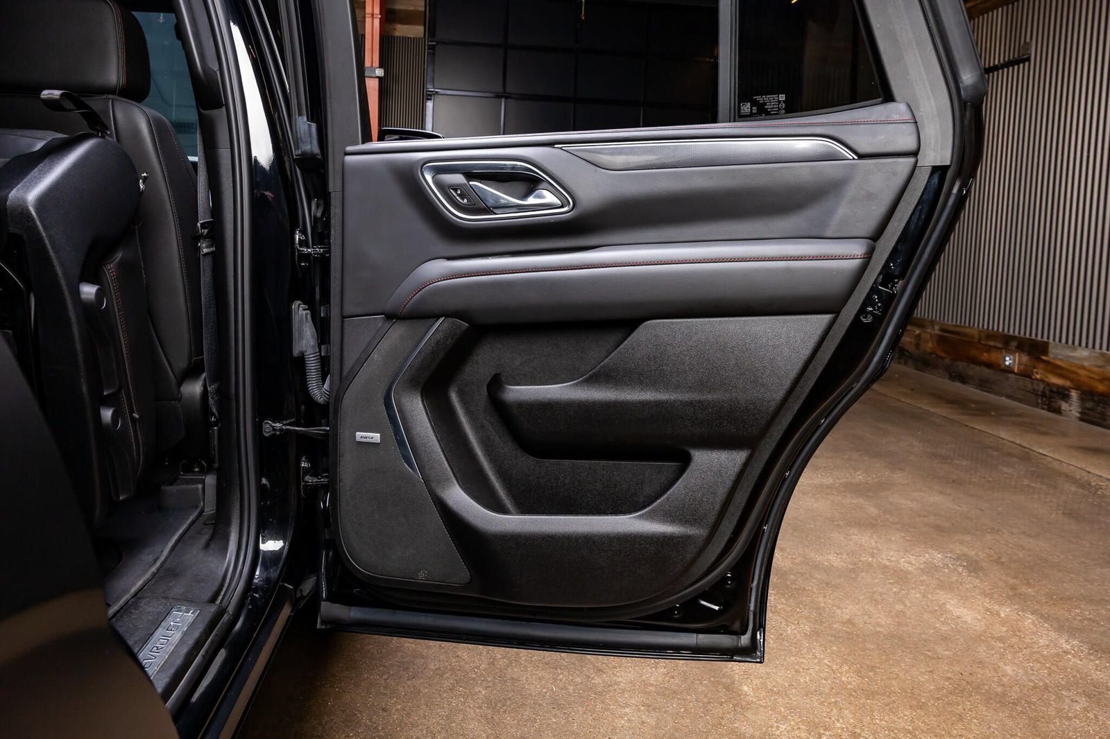 Used 2023 Chevrolet Tahoe RST w/ RST Performance Edition AWD/4WD image 43