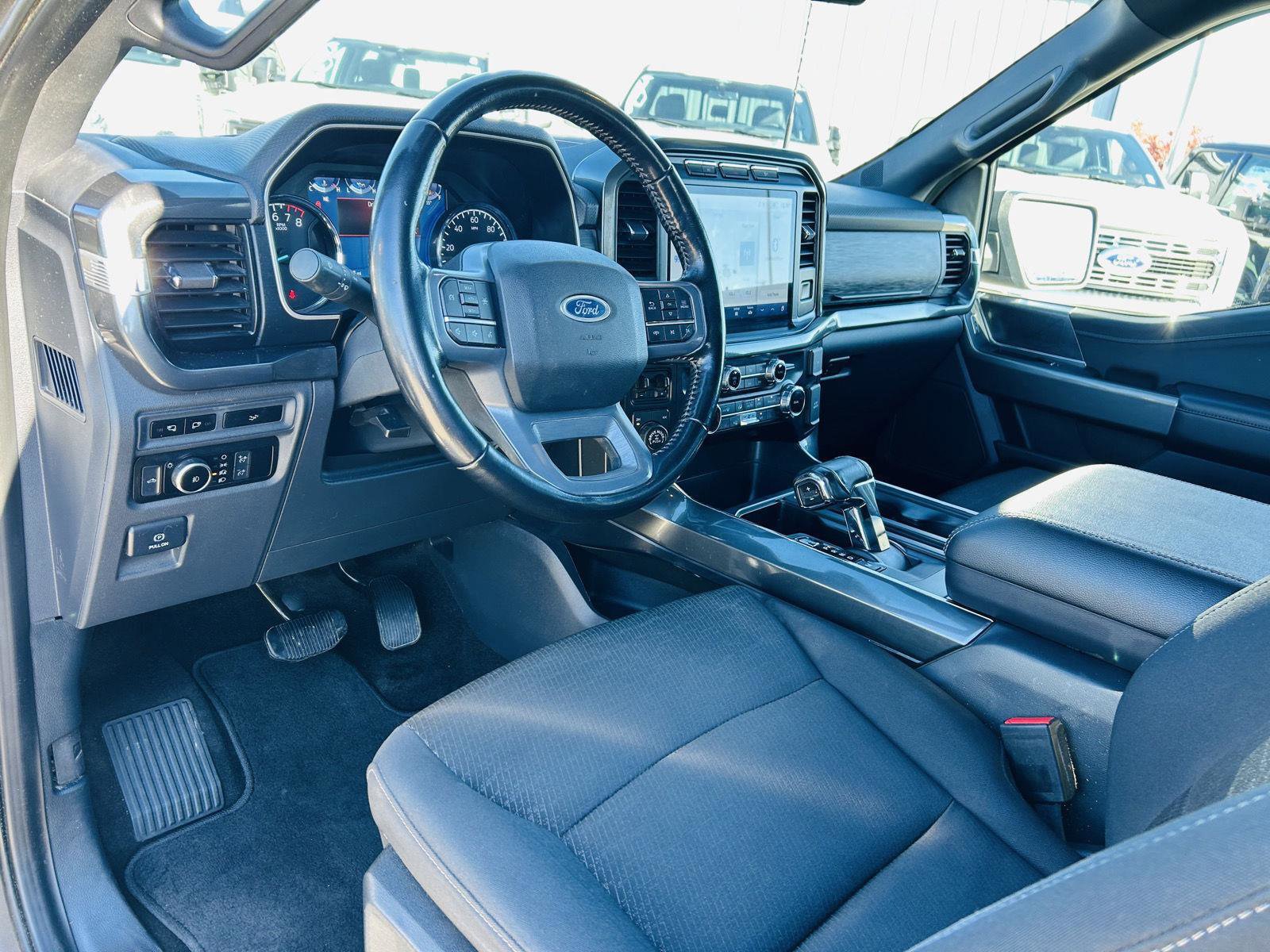 Used 2022 Ford F150 XLT w/ Equipment Group 302A High image 13