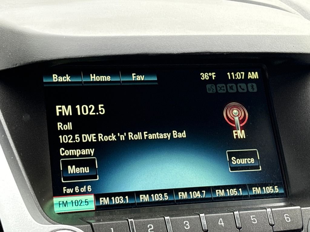 Used 2015 Chevrolet Equinox LT w/ Driver Convenience Package image 15