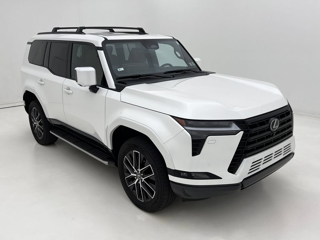 Used 2025 Lexus GX 550 w/ Accessory Package (2T) AWD/4WD image 2