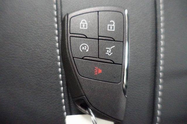 New 2025 Chevrolet Traverse LT w/ LPO, Floor Liner Package image 18