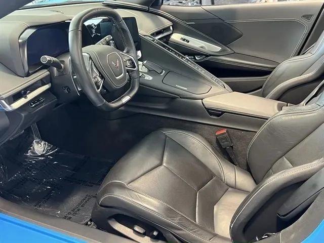 Used 2025 Chevrolet Corvette Z06 RWD image 17