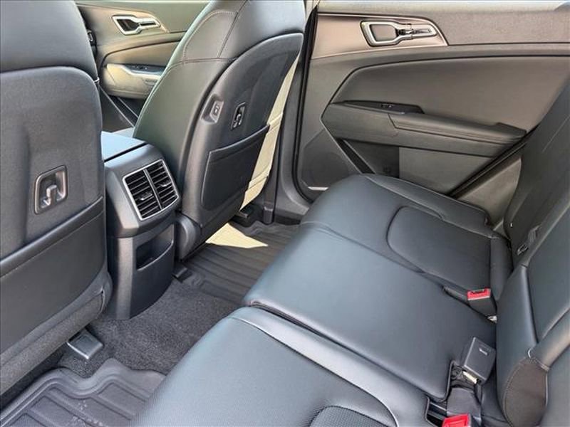 New 2026 Kia Sportage EX FWD image 14