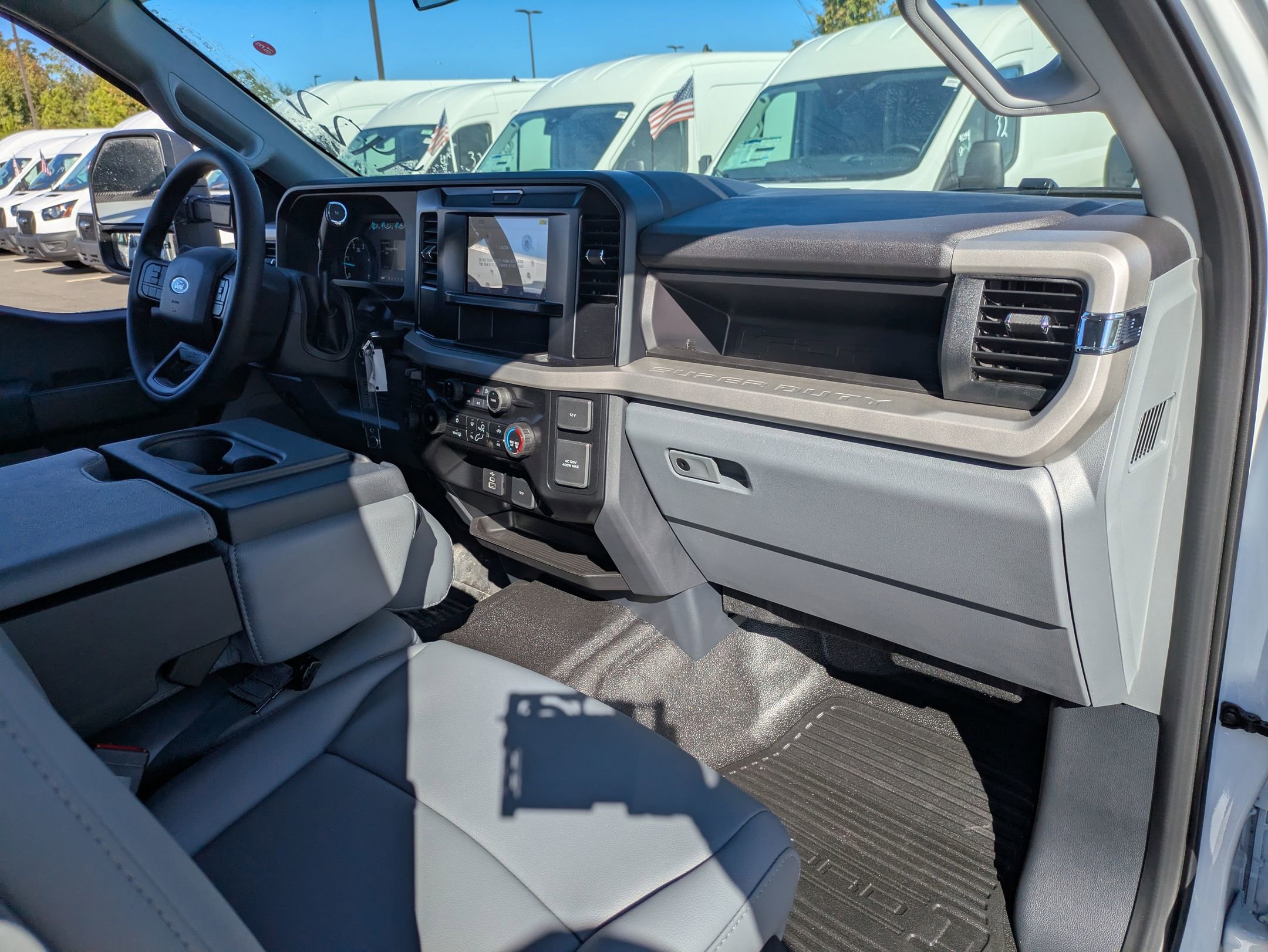 New 2026 Ford F550 4x4 Supercab Super Duty image 34