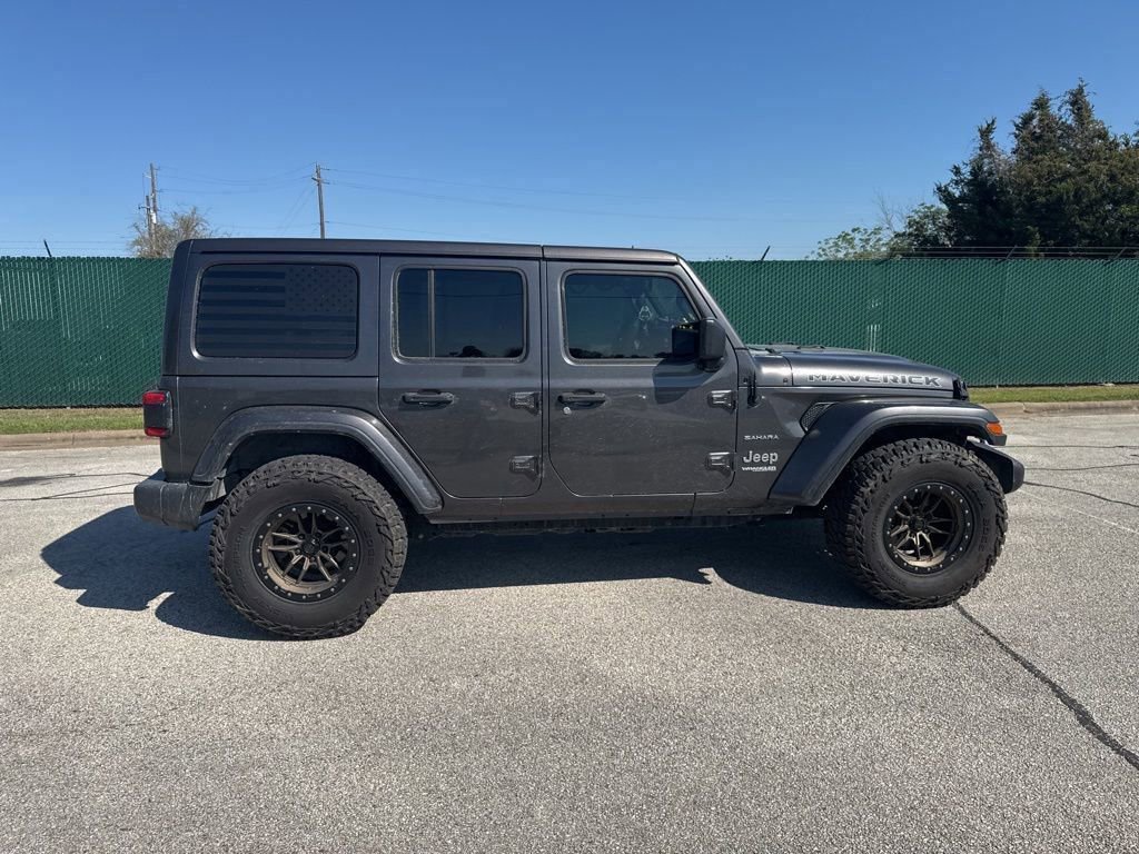 Used 2018 Jeep Wrangler Unlimited Sahara image 1