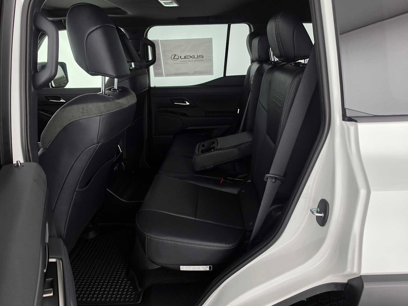 New 2026 Lexus GX 550 AWD/4WD image 16