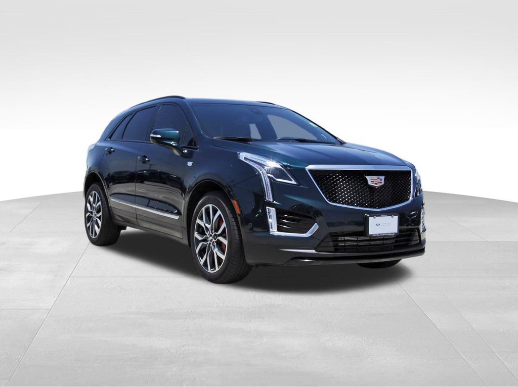 Certified 2025 Cadillac XT5 Sportv w/ Technology Package