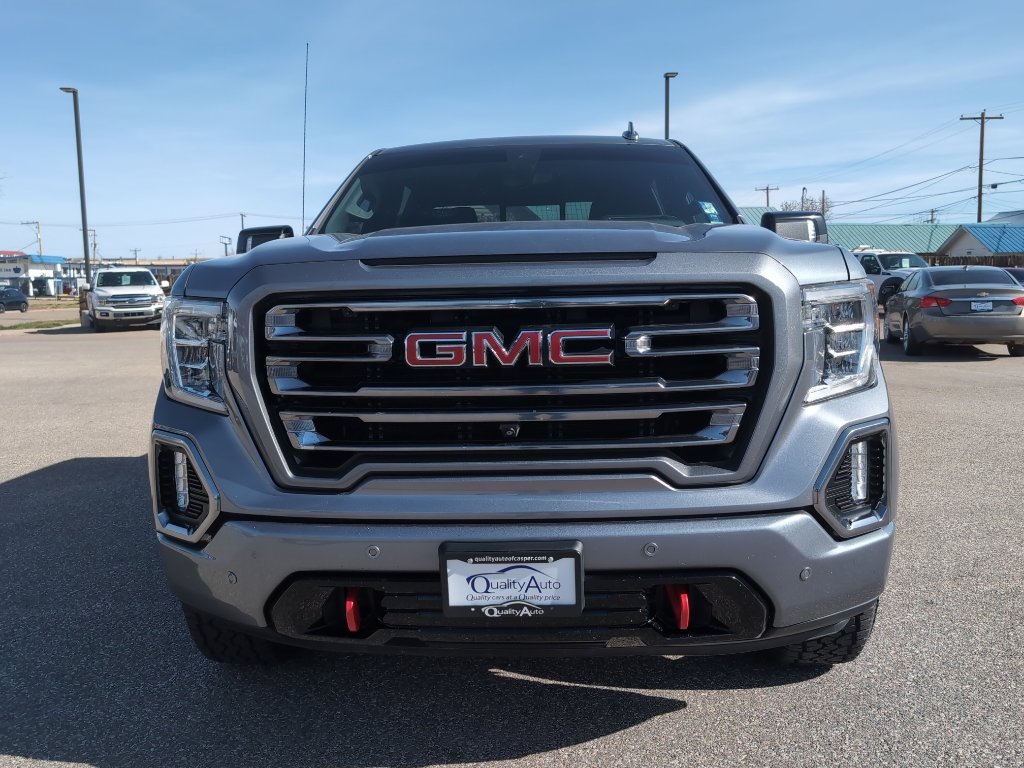 Used 2020 GMC Sierra 1500 AT4 w/ AT4 Premium Package AWD/4WD image 3