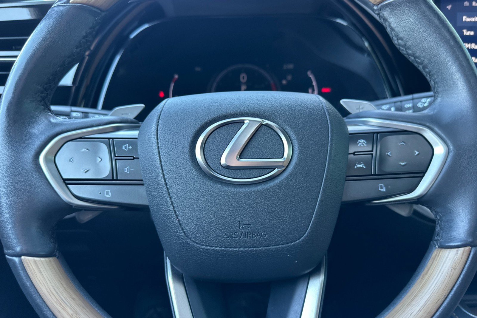 Used 2024 Lexus RX 350 Premium Plus w/ Convenience Package AWD/4WD image 23
