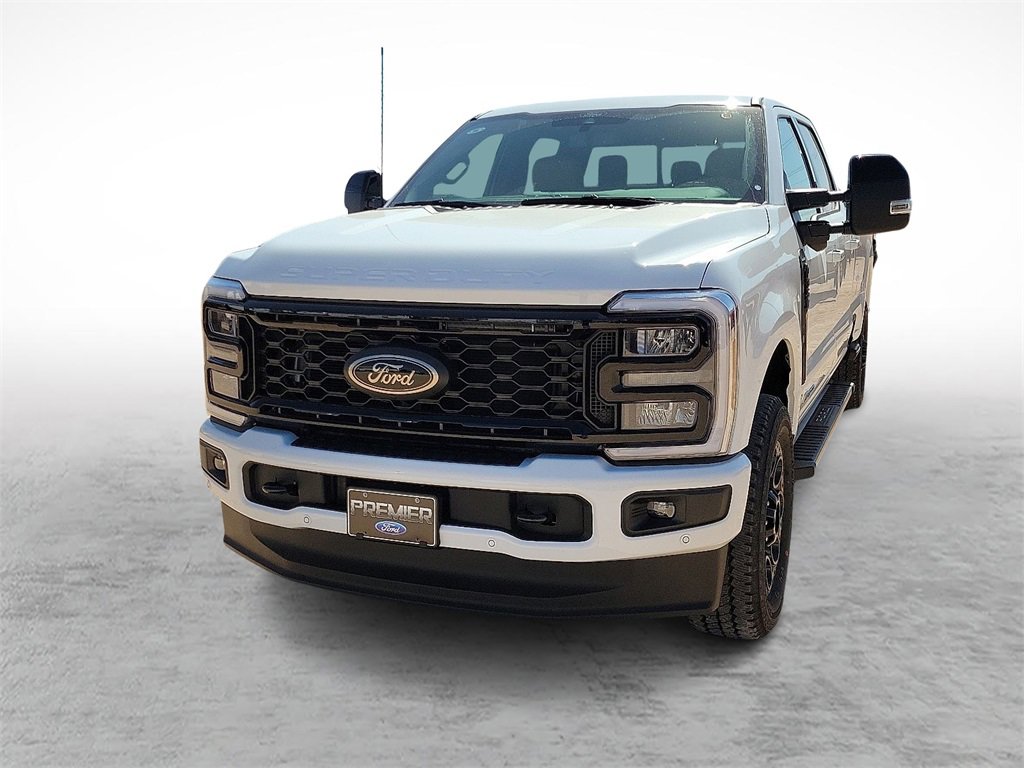 New 2026 Ford F350 Lariat image 4