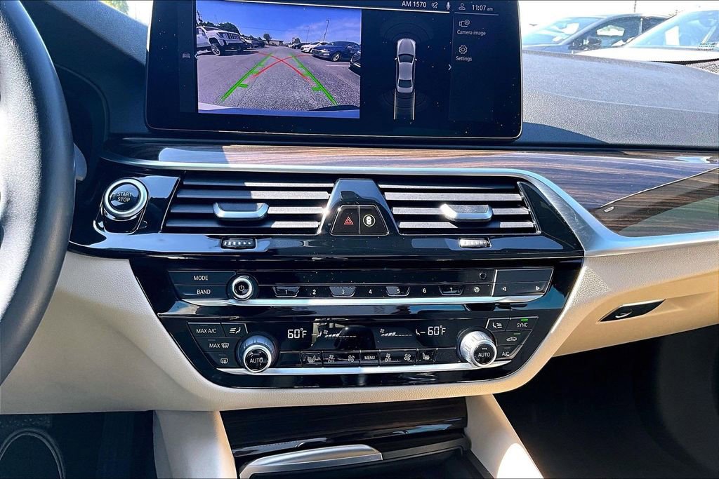 Used 2021 BMW 530e w/ Convenience Package image 15