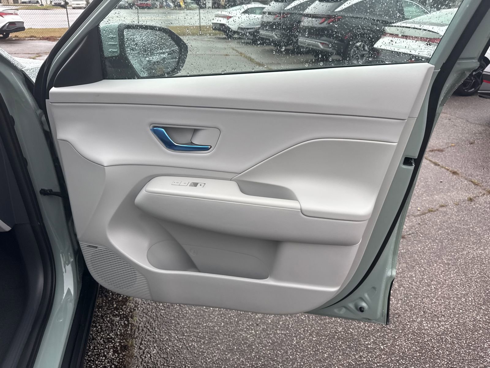New 2026 Hyundai Kona Limited FWD image 15