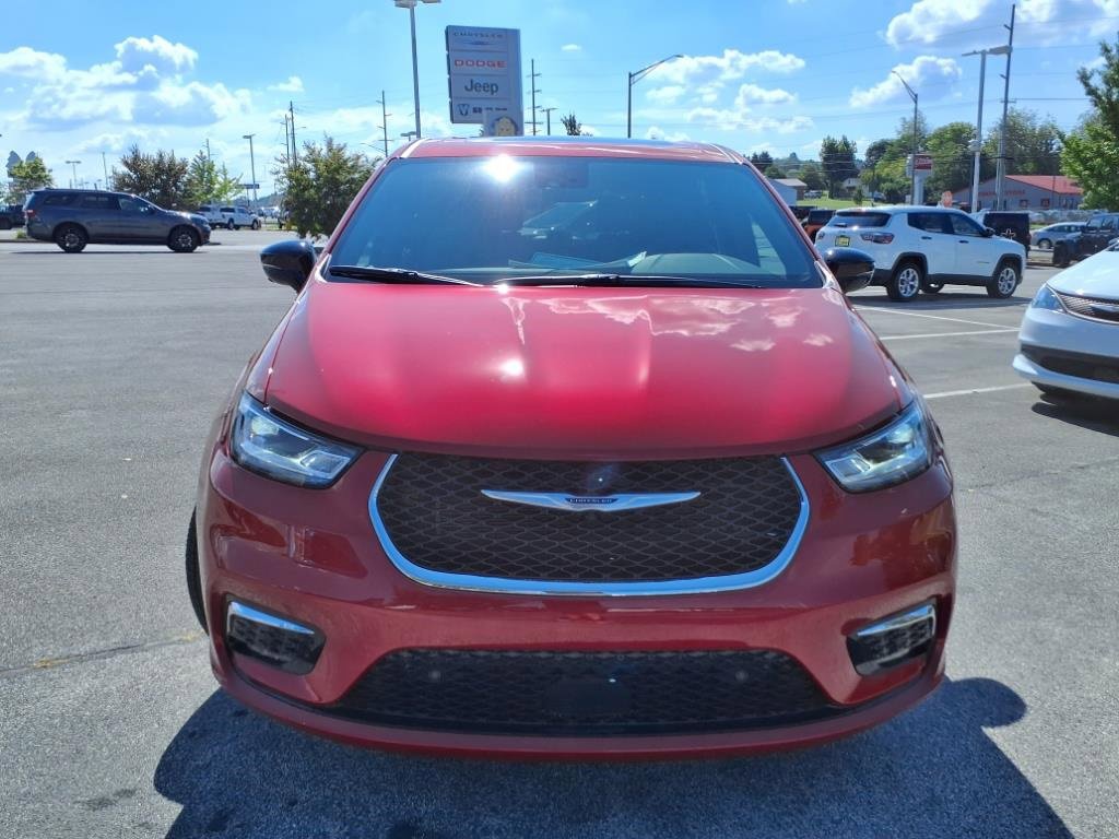 New 2026 Chrysler Pacifica Select image 8