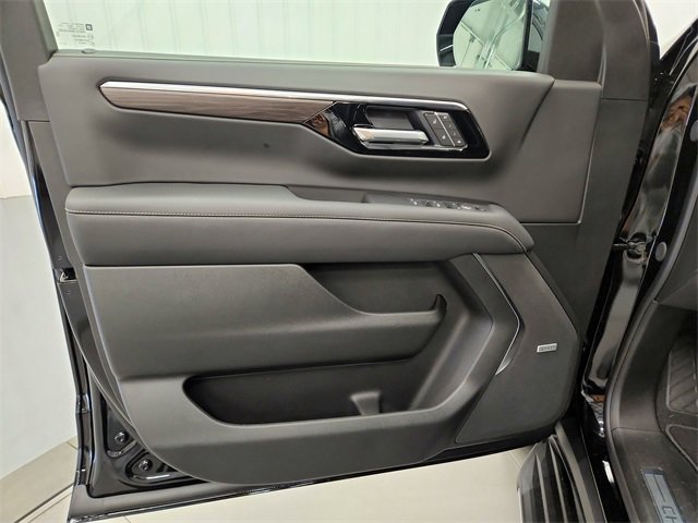 New 2026 Chevrolet Tahoe Premier w/ Sun And Tow Package image 29